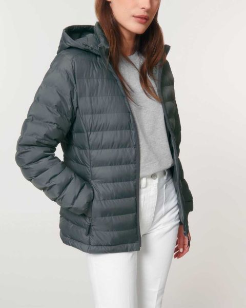 Leichte sportliche Jacke für Damen | komplett recycelt | Steppjacke