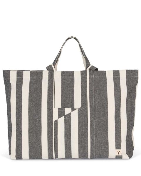 Nachhaltige Tasche mit Streifenmuster aus recycelten Materialien | Shopping Bag | Strandtasche